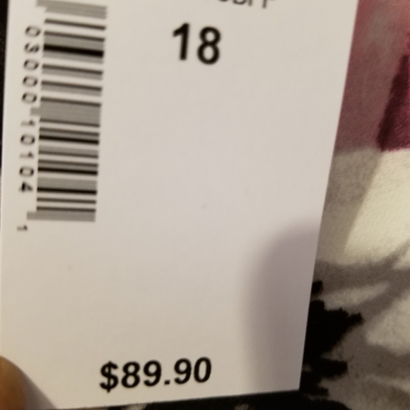 SIZE 18 DRESS - Picture 6 of 8